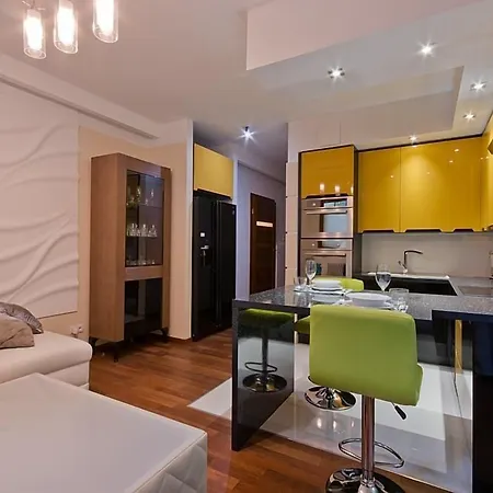 Апартаменты Imperial Aquarius Iii *